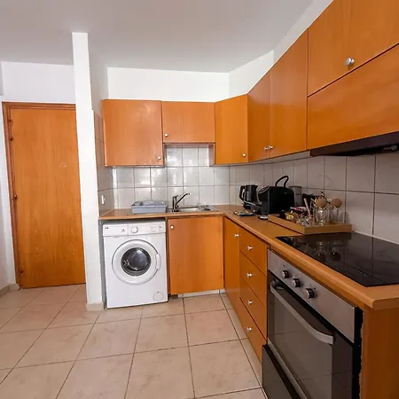 Emerald Sea Retreat 2 Min From Mackenzie And Airport Apartamento