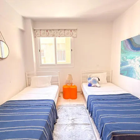 Emerald Sea Retreat 2 Min From Mackenzie And Airport Apartamento Scala