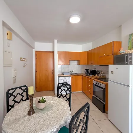 Emerald Sea Retreat 2 Min From Mackenzie And Airport * Scala